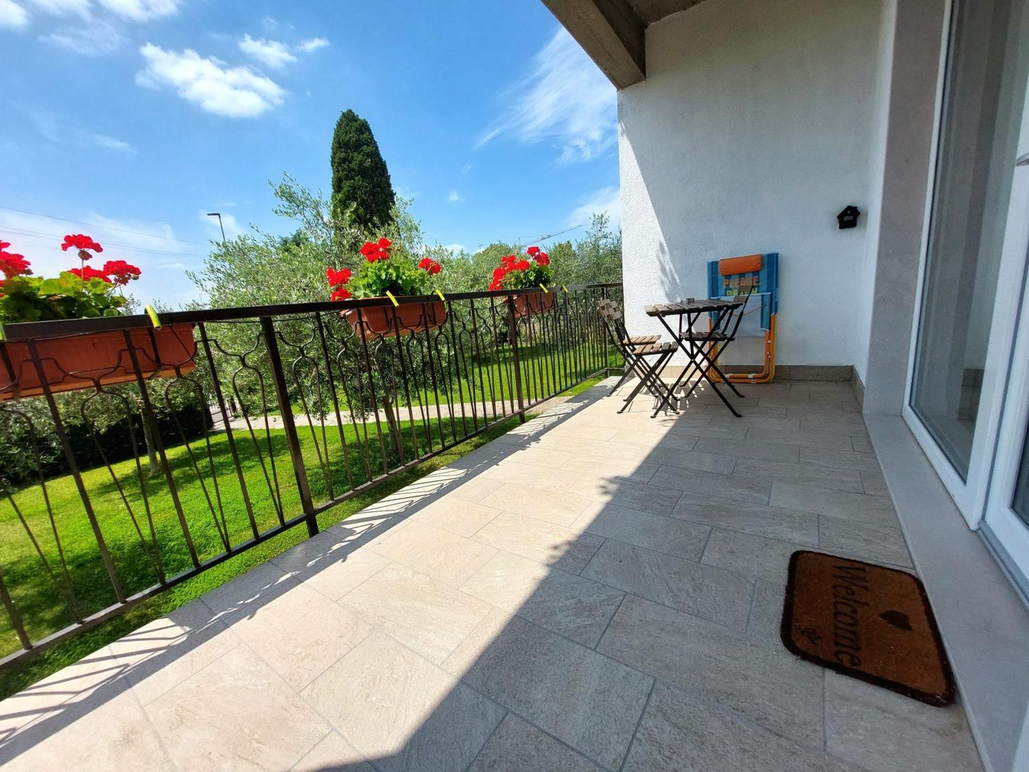 Villa Dolcitalia Tra Gardaland E Le Terme Di Cola Lazise Exteriér fotografie
